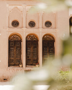 mahdi-hajizadeh-ONiFc_InRlg-unsplash