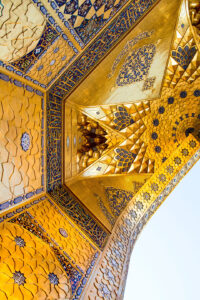 mohsen-golriz-9CN6S5naEkY-unsplash